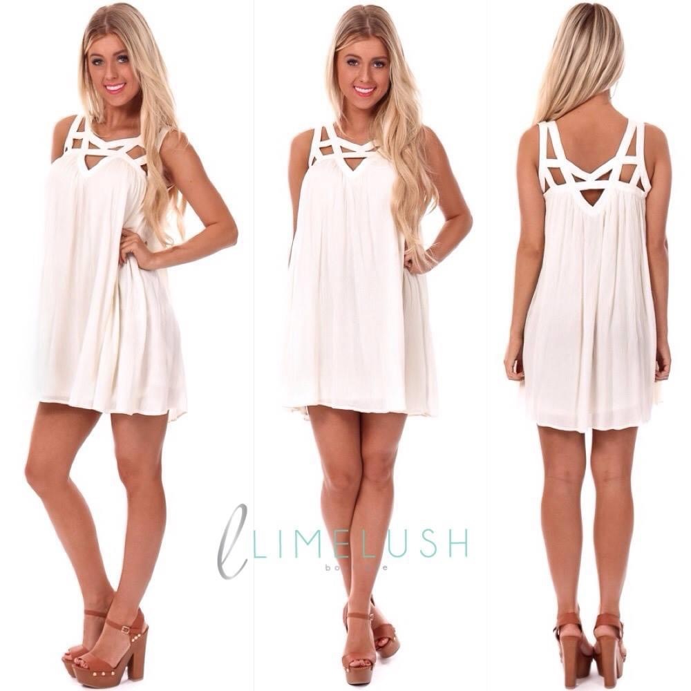 Purple Snow Ivory Crochet Cut Out Detail Flowing Layered Dress - Picture 2 of 9